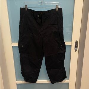 Lee Women’s Black Cargo Pants cropped, 14, EUC